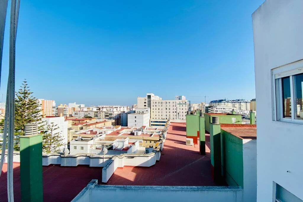 Penthouse Mara Ascensor Y Playa Grupo Ac Gestion Apartment Cadiz Exterior photo